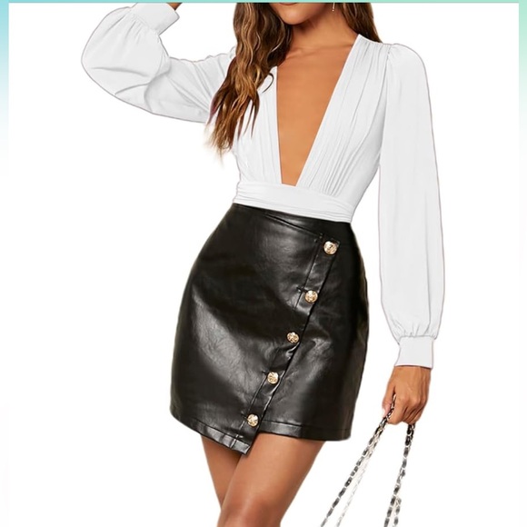 Women's Deep V Neck Long Sleeve - Picture 3 of 4